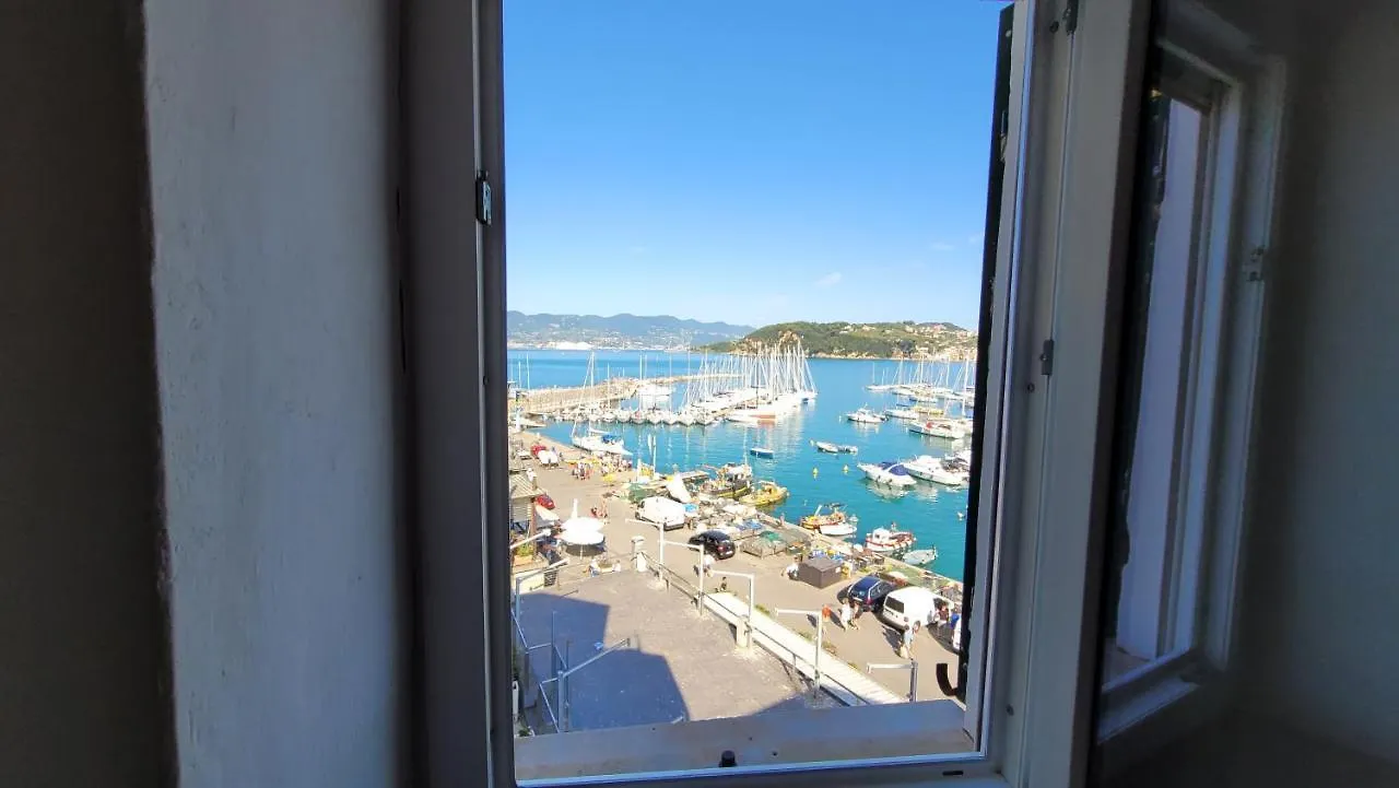 L'Arpara Casa Al Molo Dal Mare Al Castello Lerici Apartmán