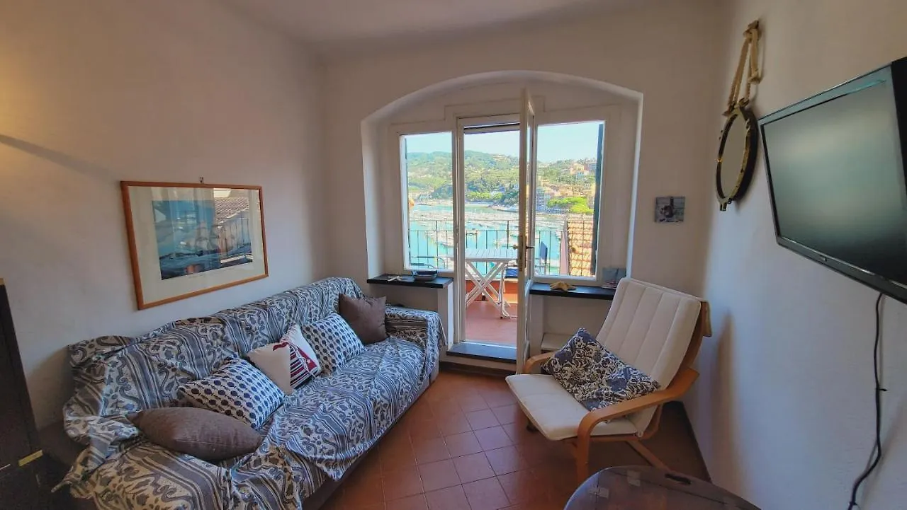 Apartment L'Arpara Casa Al Molo Dal Mare Al Castello Lerici
