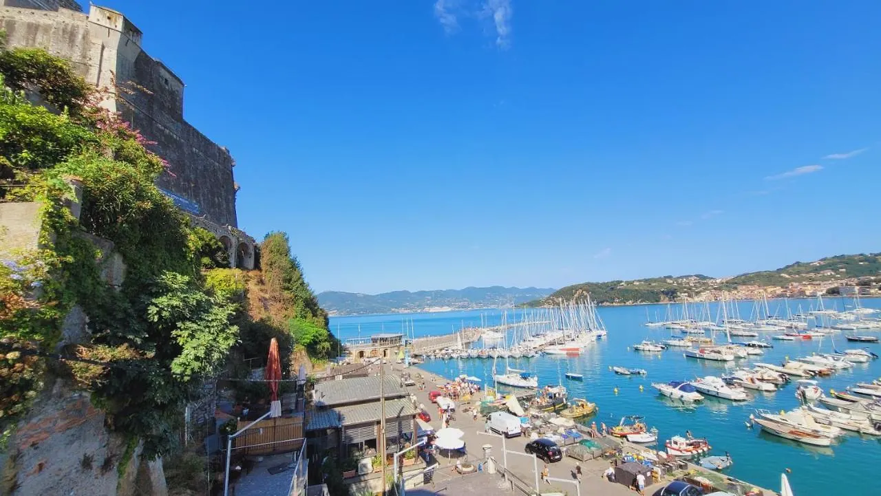 L'Arpara Casa Al Molo Dal Mare Al Castello Lerici